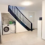 Apartman Modernes Einfamilienhaus Direkt Am Rhein Karlsruhe