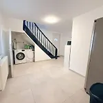 Apartman Modernes Einfamilienhaus Direkt Am Rhein Karlsruhe