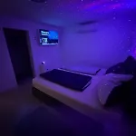 Apartman Modernes Einfamilienhaus Direkt Am Rhein *