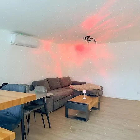 Modernes Einfamilienhaus Direkt Am Rhein Apartman Karlsruhe