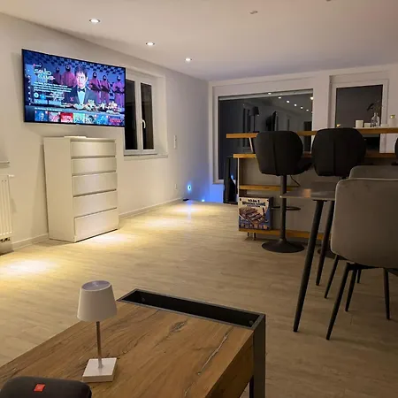 Apartman Modernes Einfamilienhaus Direkt Am Rhein Karlsruhe