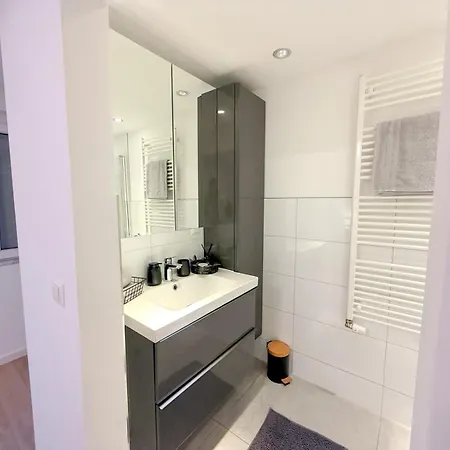 דירה Modernes Einfamilienhaus Direkt Am Rhein *