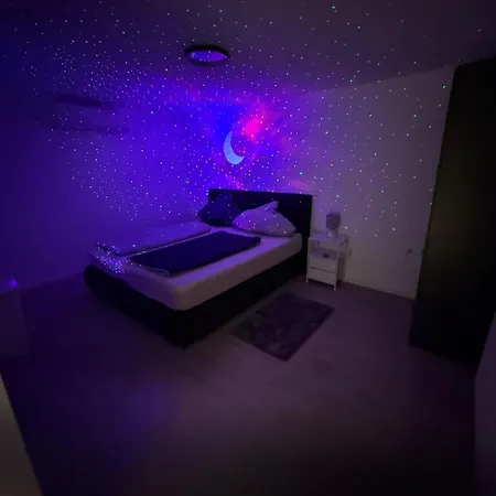 Modernes Einfamilienhaus Direkt Am Rhein